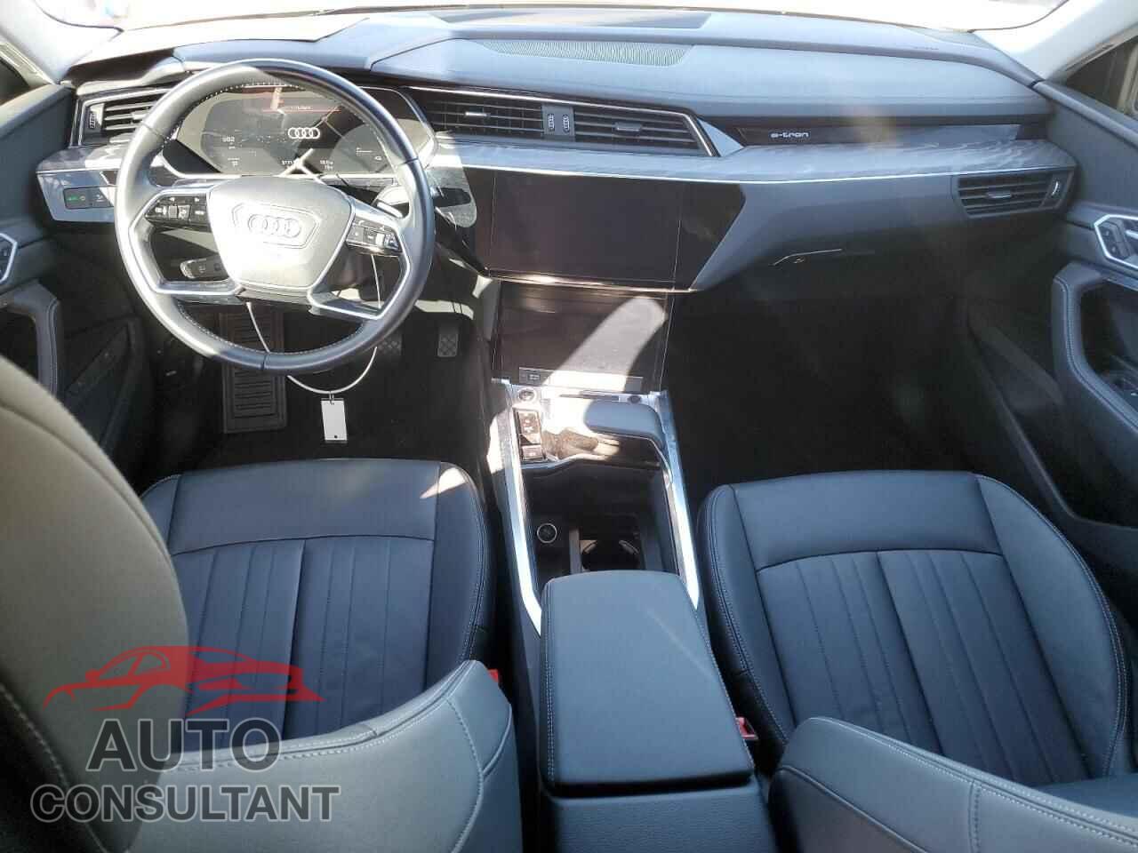 AUDI E-TRON 2021 - WA1AAAGE7MB007251