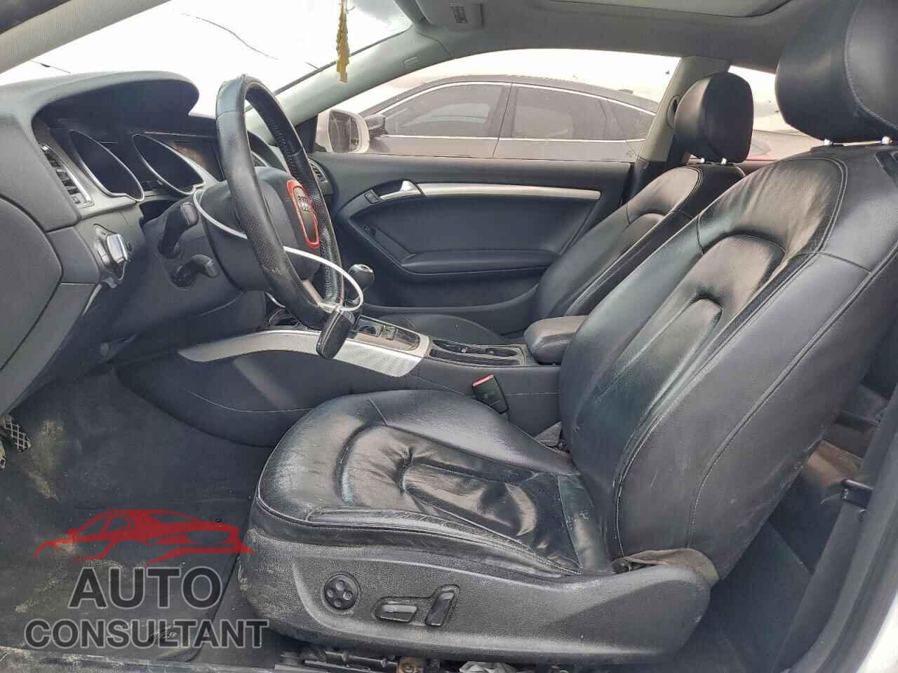 AUDI A5 2011 - WAURFAFR4BA024149