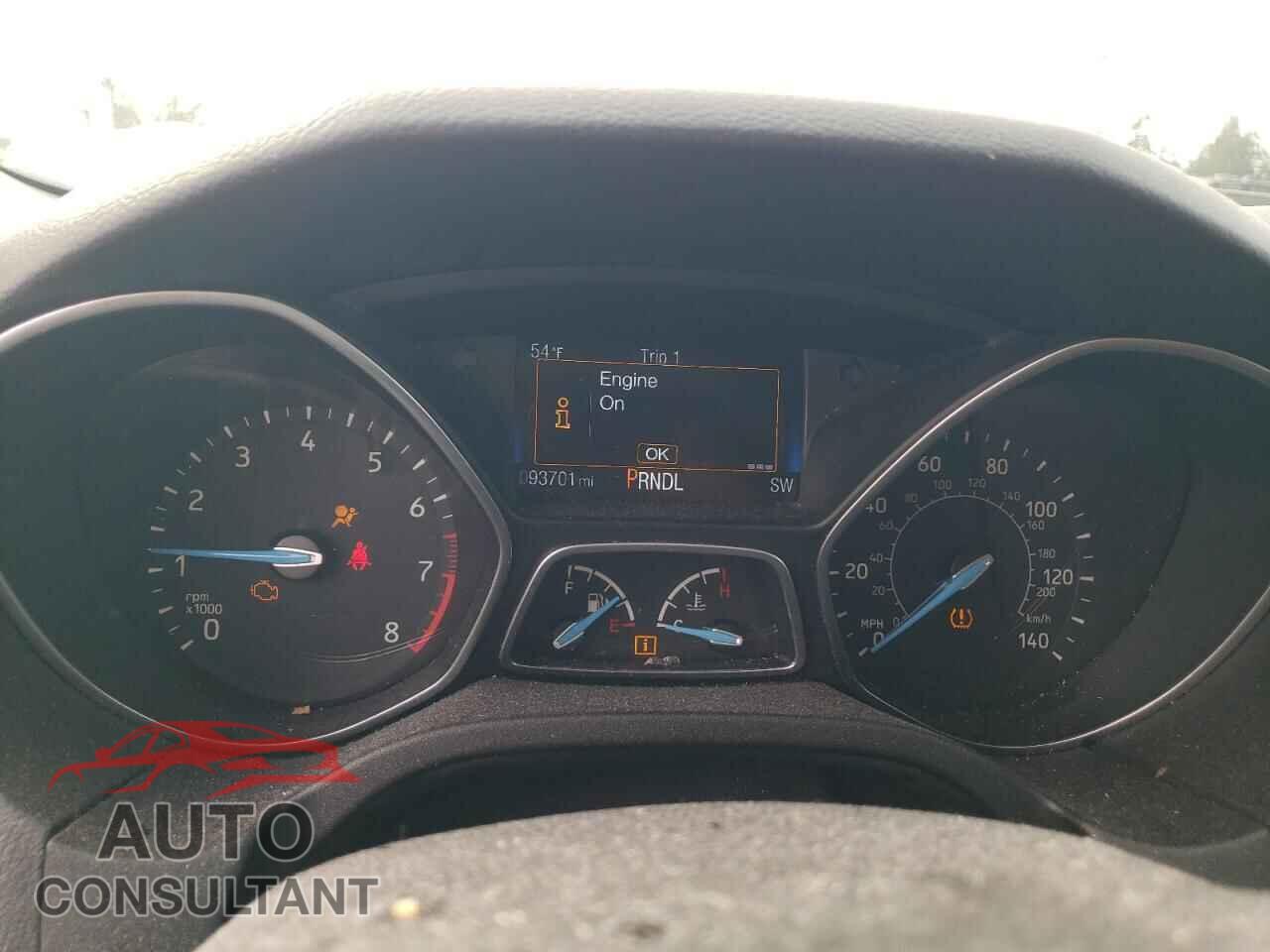 FORD FOCUS 2016 - 1FADP3K2XGL312547
