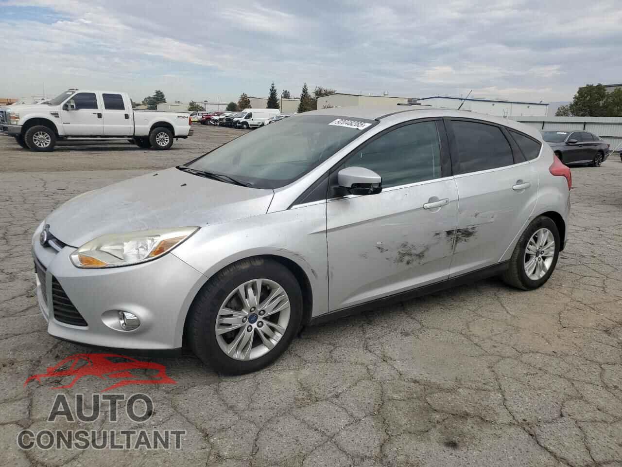 FORD FOCUS 2012 - 1FAHP3M28CL452203