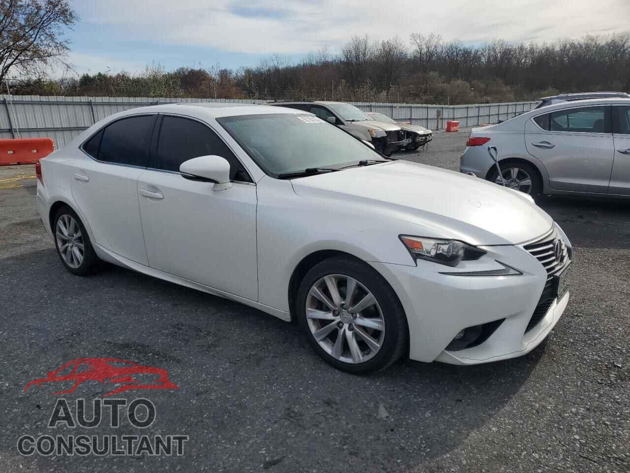 LEXUS IS 2015 - JTHCF1D27F5027624
