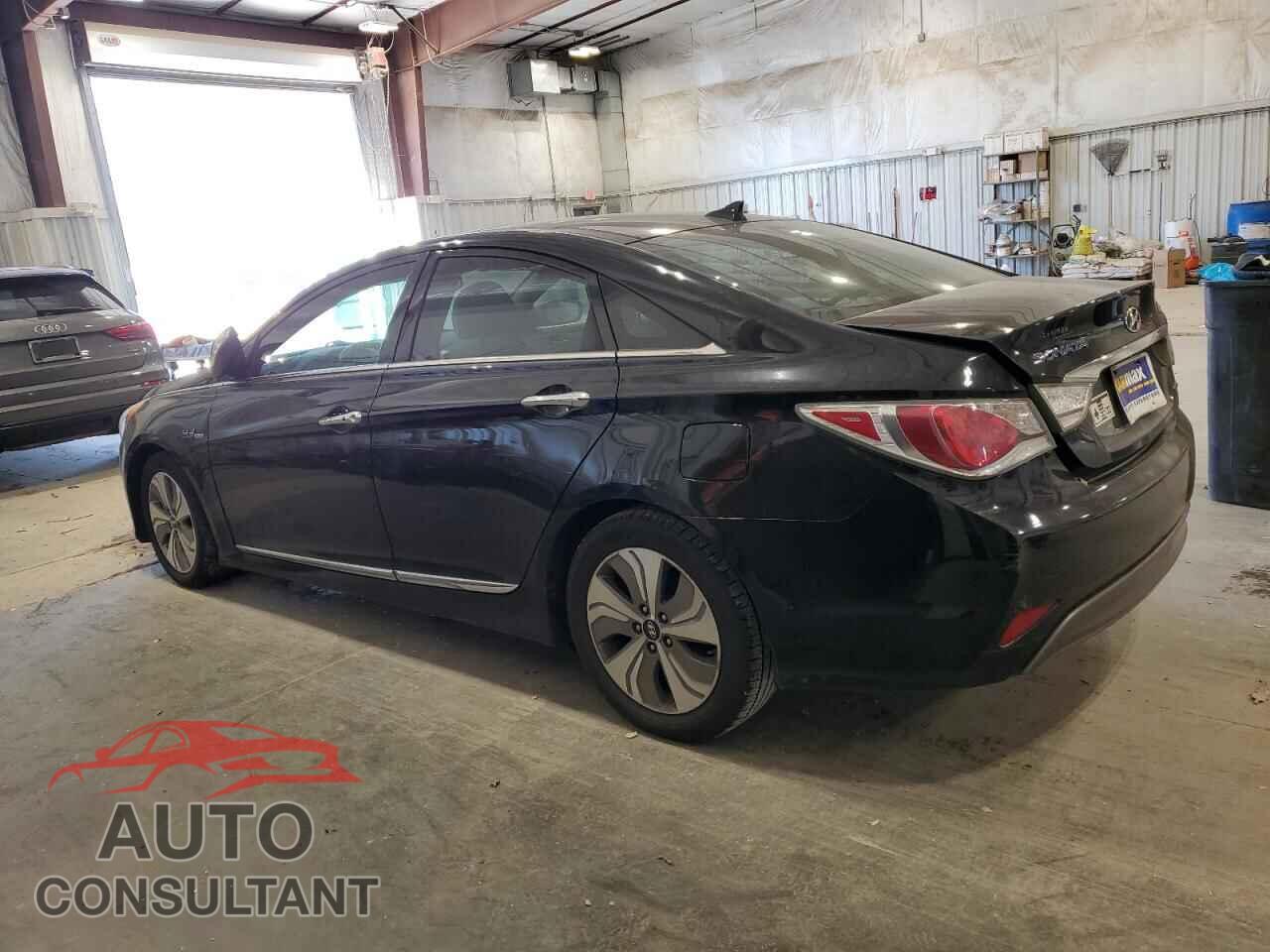HYUNDAI SONATA 2015 - KMHEC4A4XFA122854