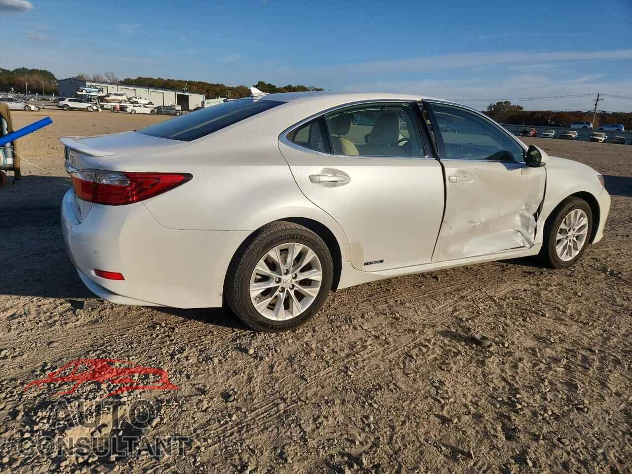 LEXUS ES300 2014 - JTHBW1GG2E2041790
