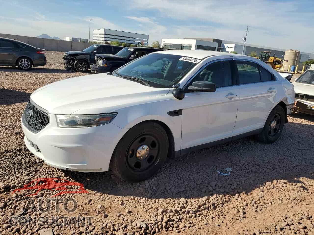 FORD TAURUS 2013 - 1FAHP2M82DG117124