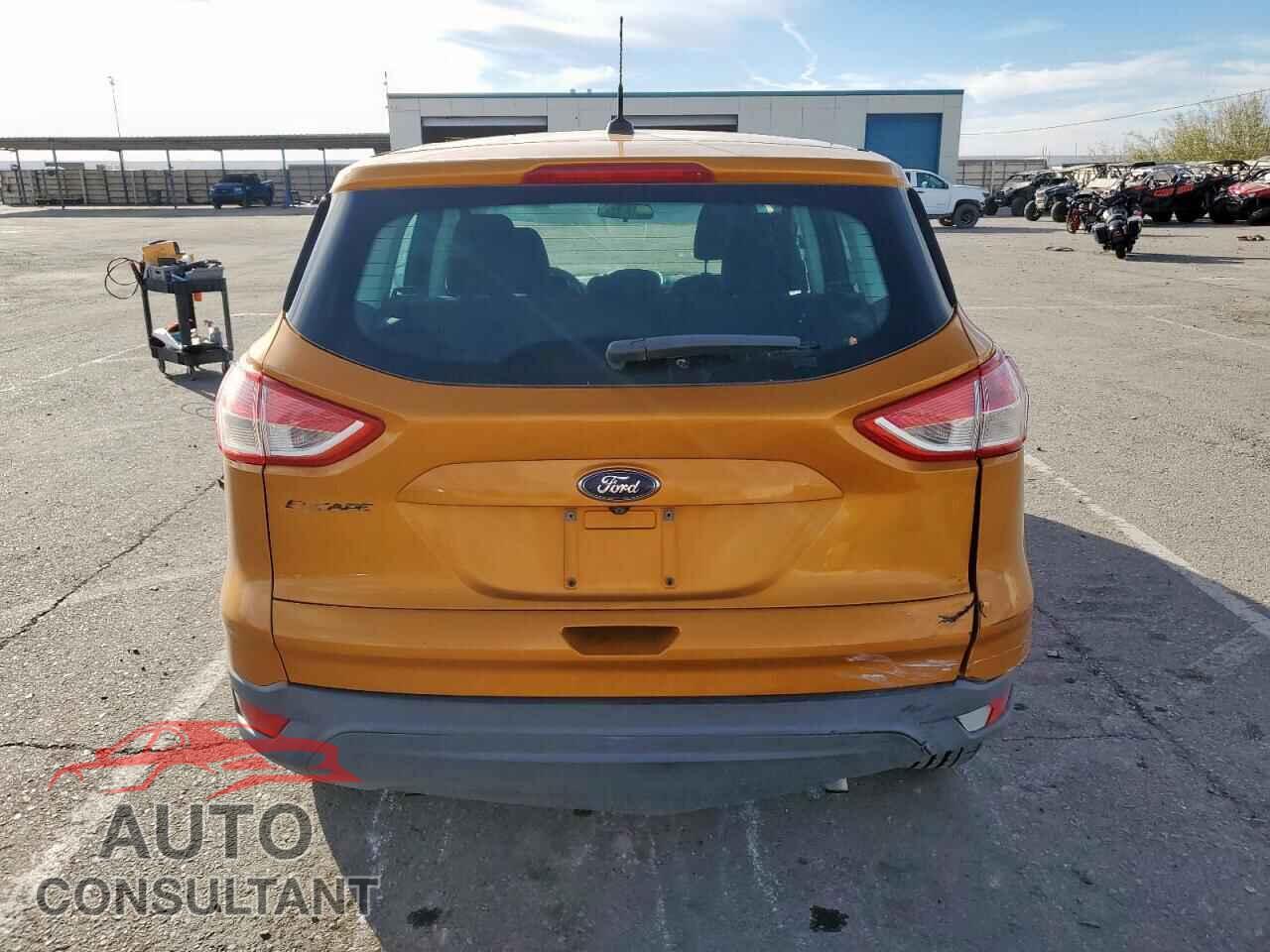 FORD ESCAPE 2016 - 1FMCU0F78GUC88452