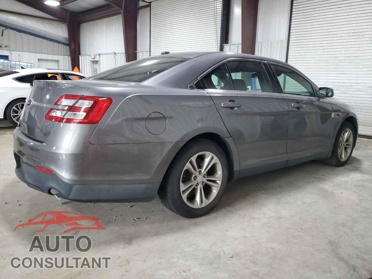 FORD TAURUS 2013 - 1FAHP2E80DG107352