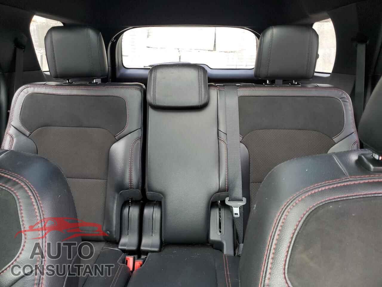 FORD EXPLORER 2018 - 1FM5K8D88JGA96754