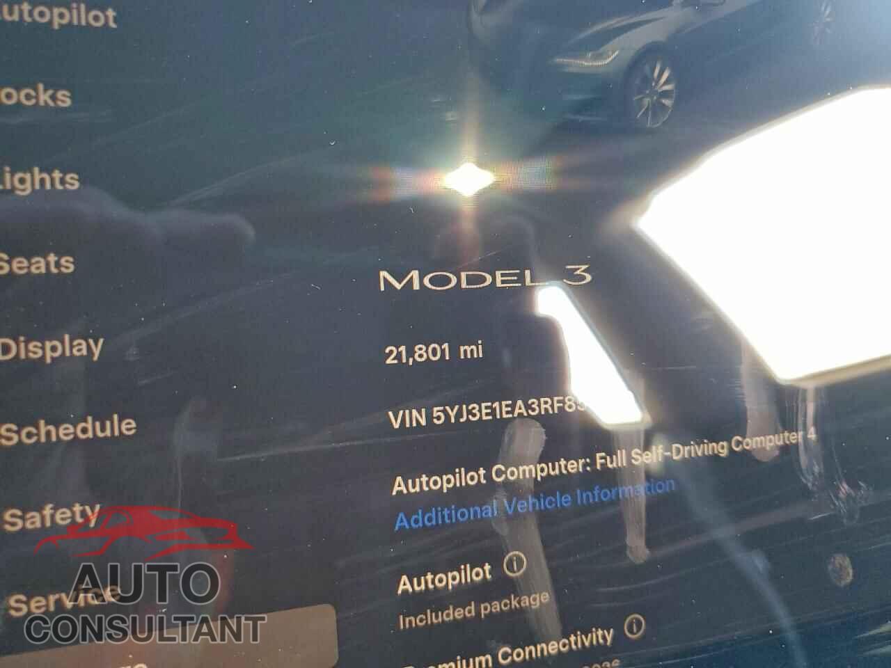 TESLA MODEL 3 2024 - 5YJ3E1EA3RF859099