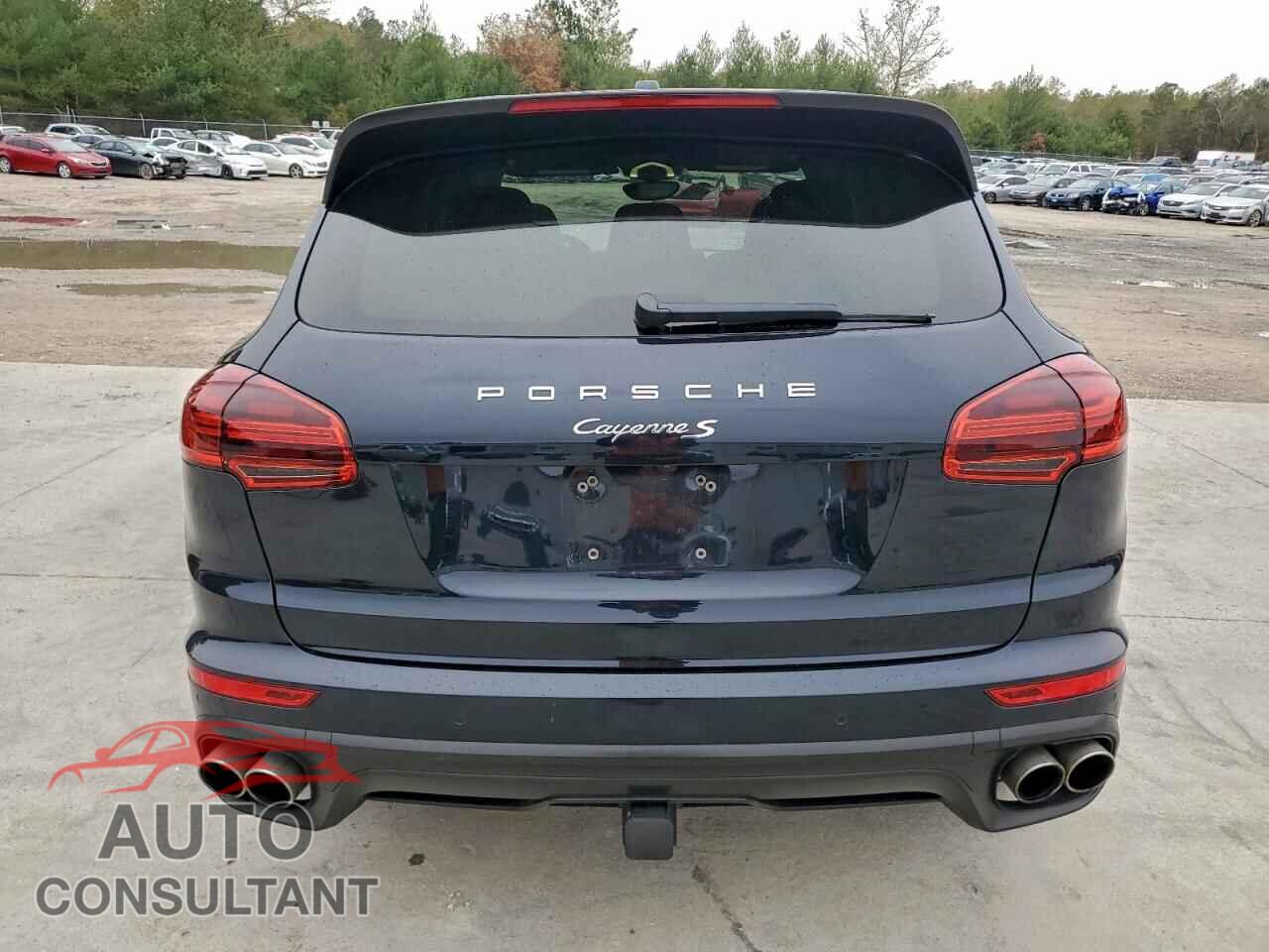 PORSCHE CAYENNE 2017 - WP1AB2A28HLA52012