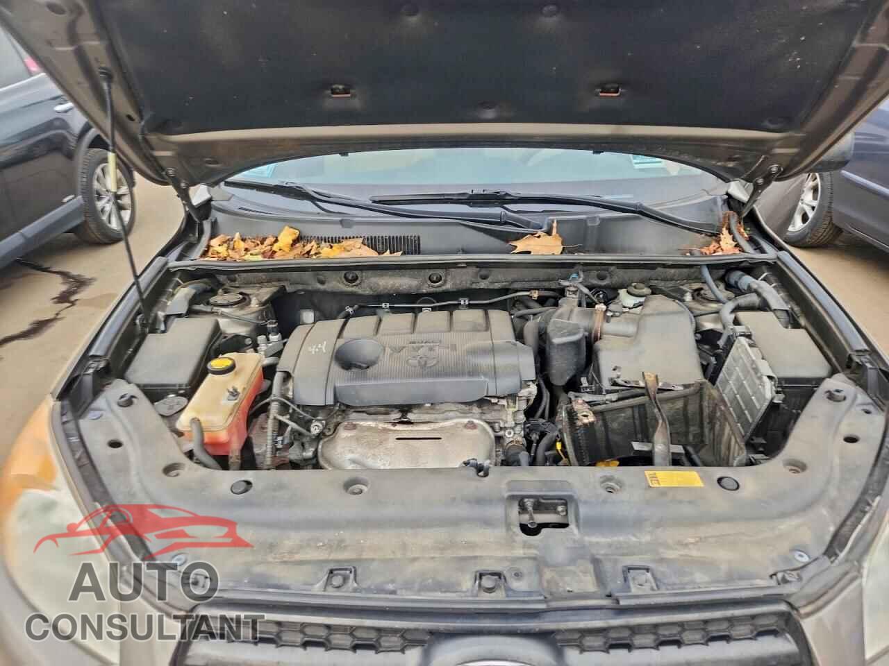 TOYOTA RAV4 2012 - JTMBF4DV5CD044867