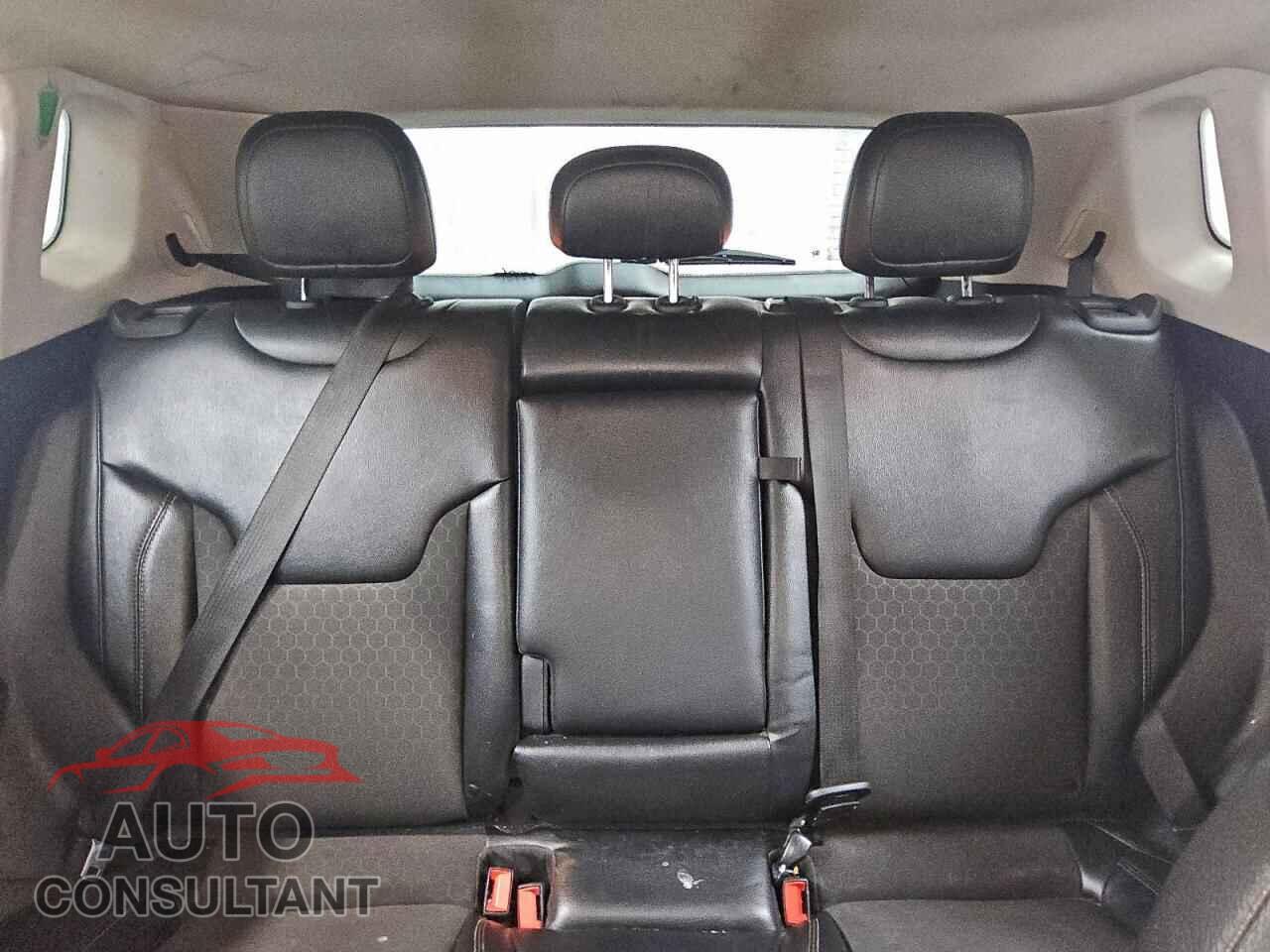 JEEP COMPASS 2021 - 3C4NJDBB7MT516454