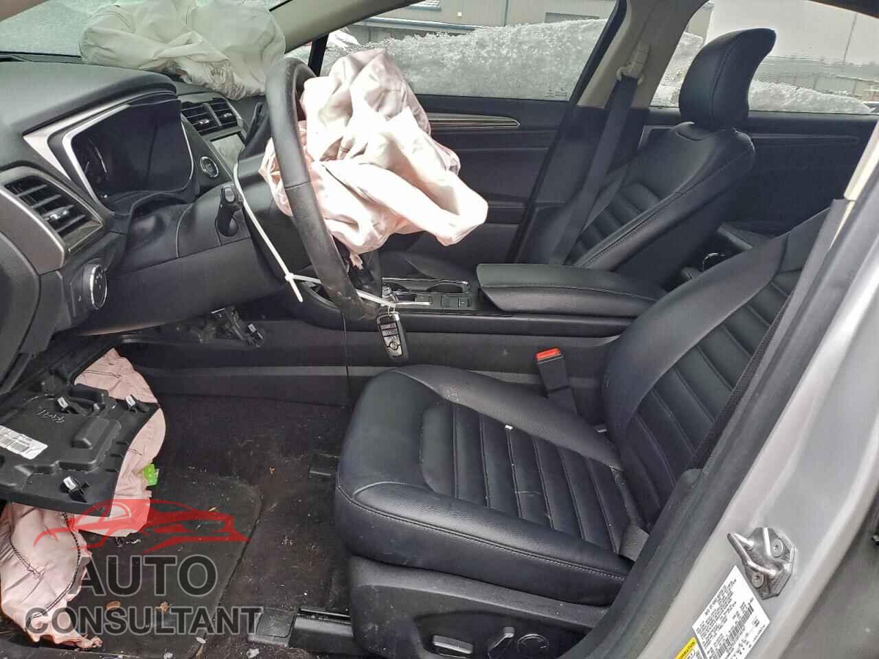 FORD FUSION 2019 - 3FA6P0CD1KR166167