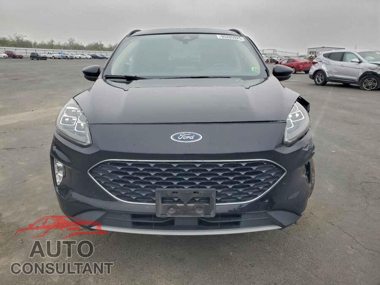 FORD ESCAPE 2020 - 1FMCU0DZ1LUA35360