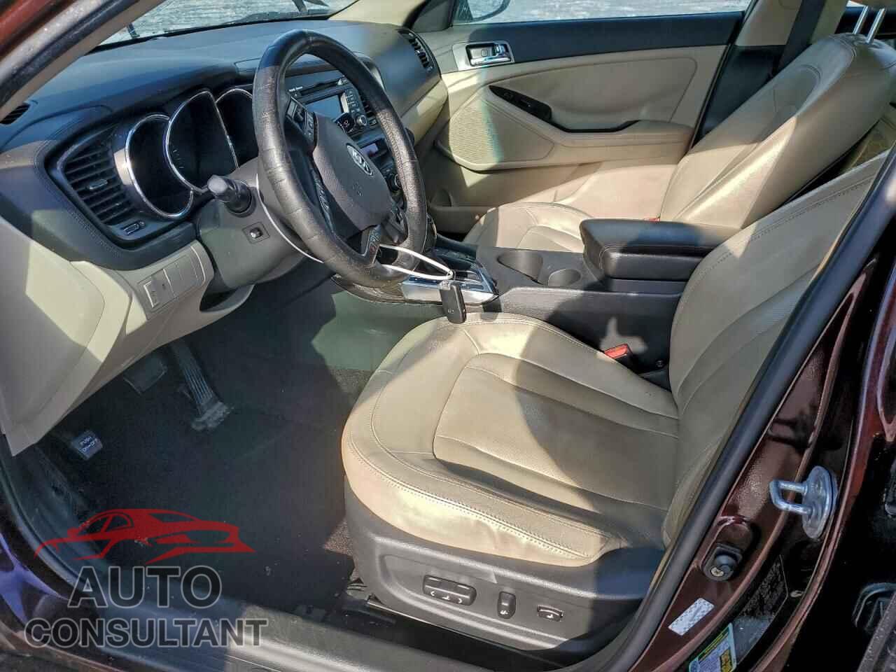 KIA OPTIMA 2011 - KNAGN4A77B5113112