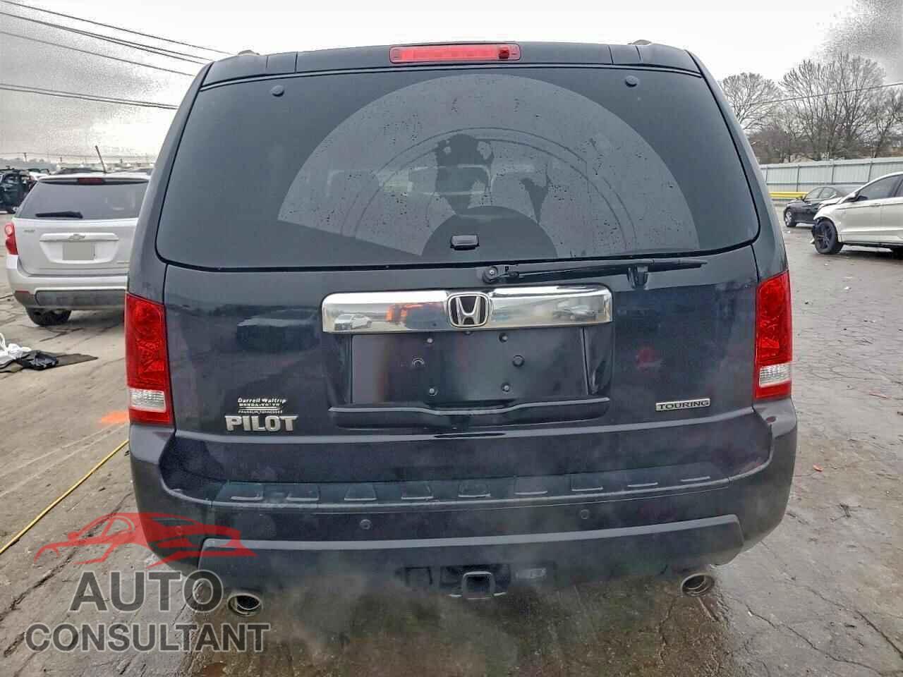 HONDA PILOT 2011 - 5FNYF3H91BB010160