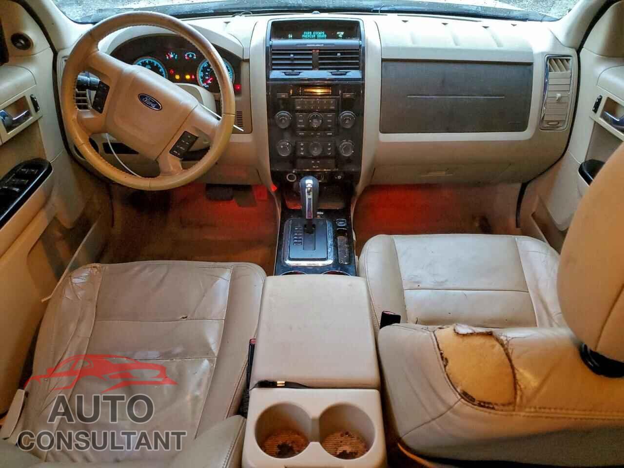 FORD ESCAPE 2010 - 1FMCU0EG8AKB19908