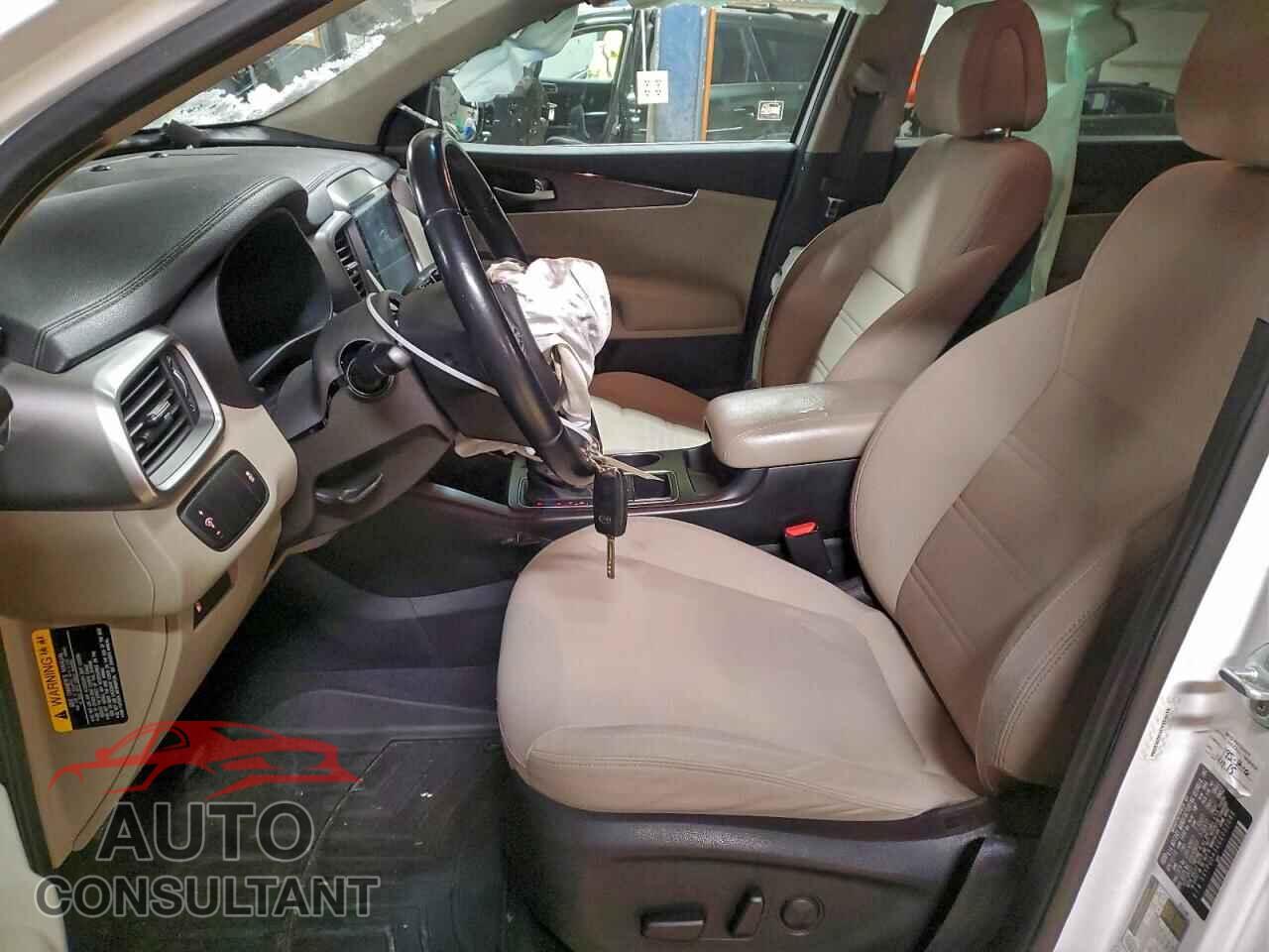 KIA SORENTO 2016 - 5XYPGDA3XGG052086