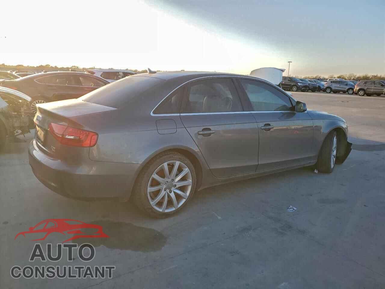 AUDI A4 2013 - WAUFFAFL7DA166142