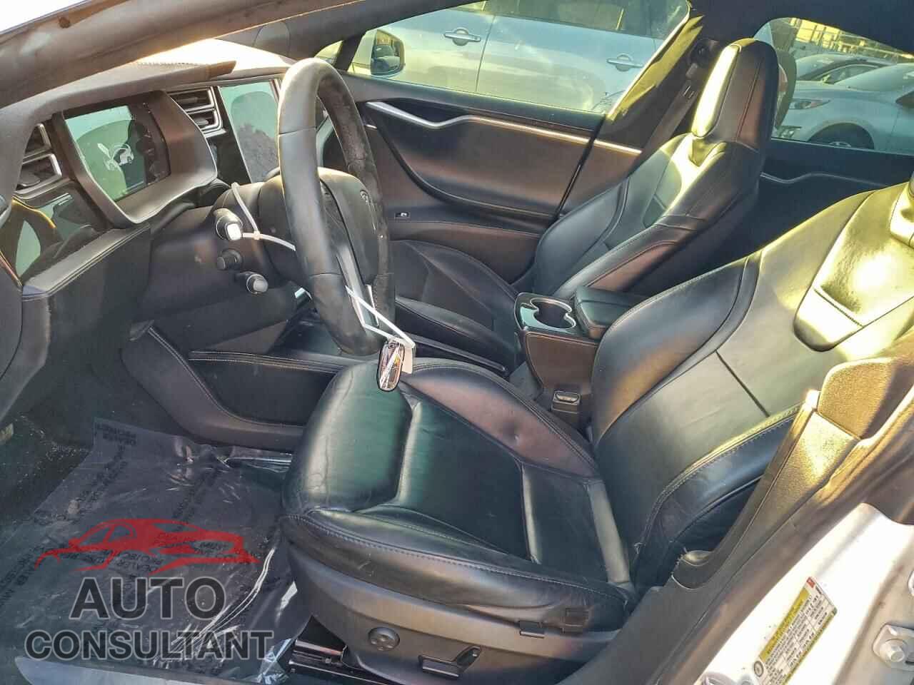 TESLA MODEL S 2016 - 5YJSA1E12GF129530
