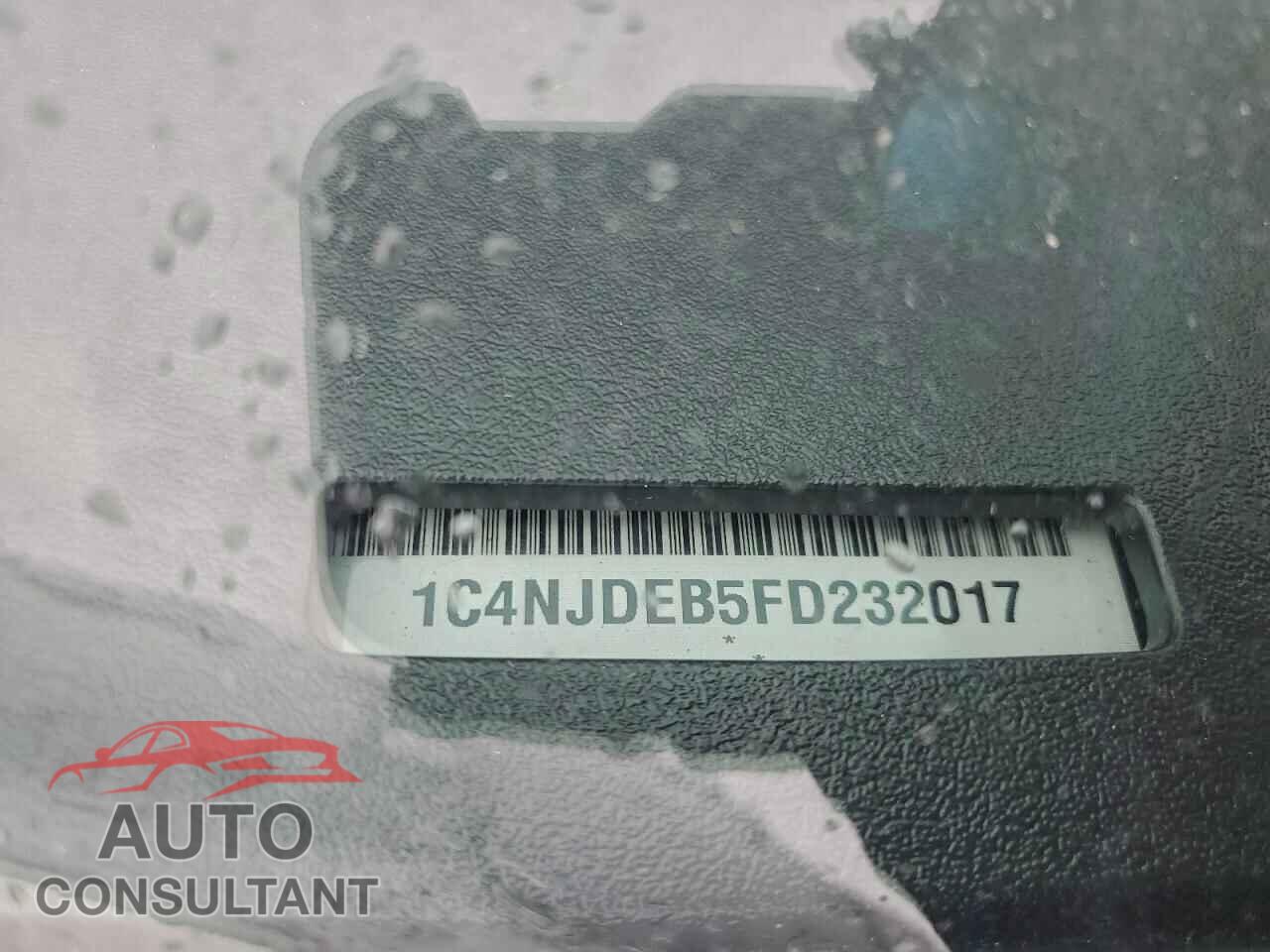 JEEP COMPASS 2015 - 1C4NJDEB5FD232017