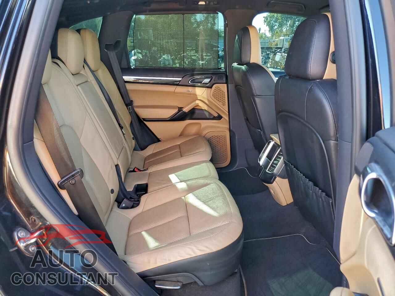 PORSCHE CAYENNE 2014 - WP1AA2A23ELA90469
