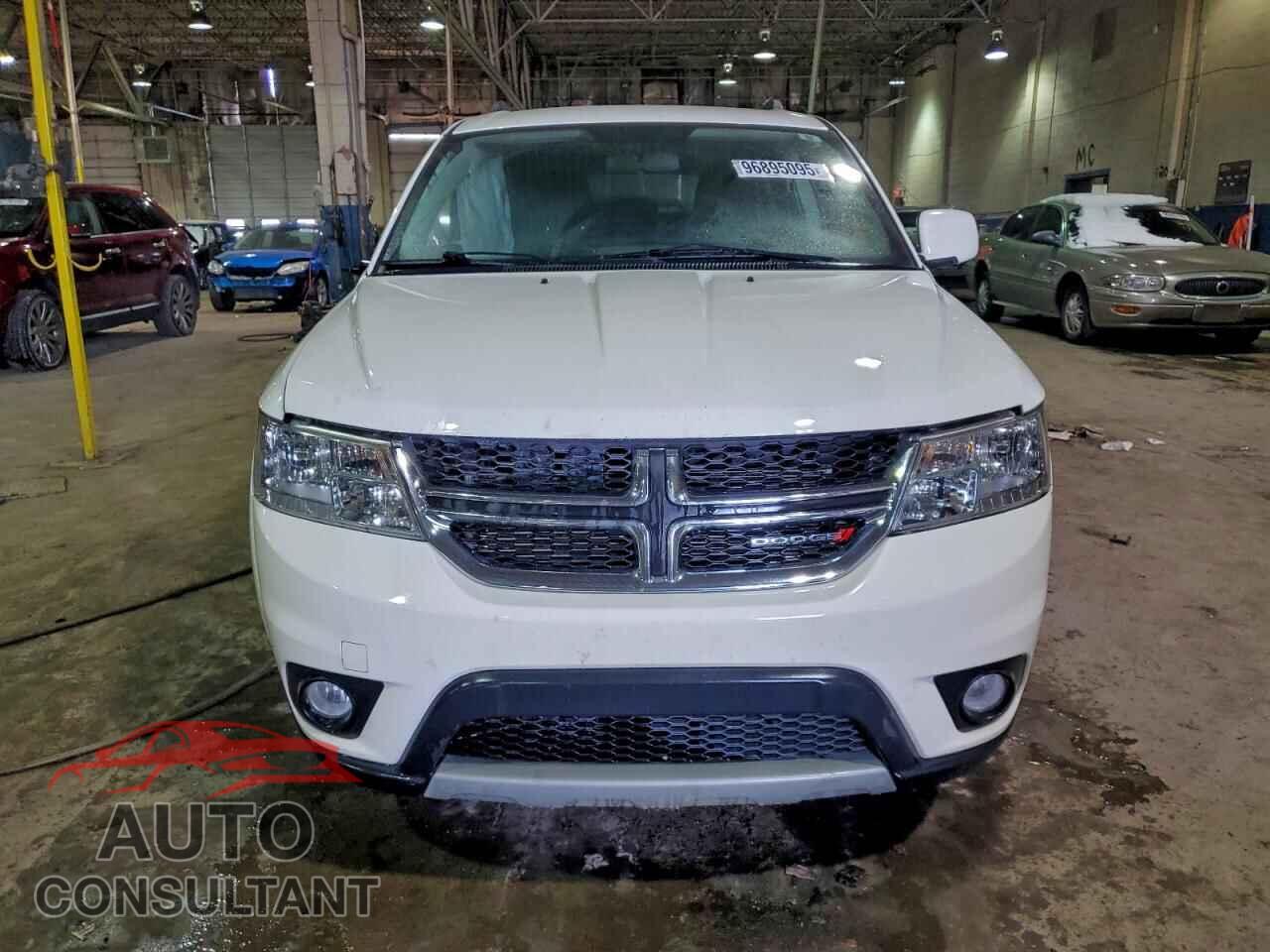 DODGE JOURNEY 2015 - 3C4PDCBB2FT586991