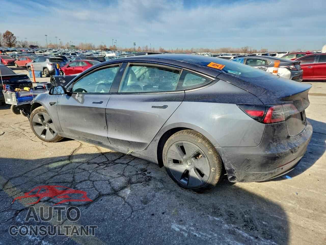 TESLA MODEL 3 2023 - 5YJ3E1EA5PF643493
