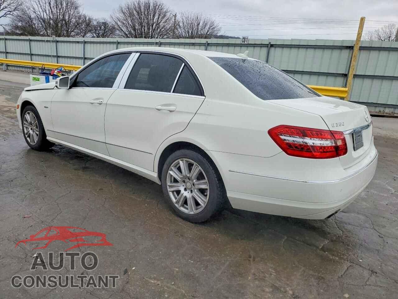 MERCEDES-BENZ E-CLASS 2012 - WDDHF5KB8CA624470