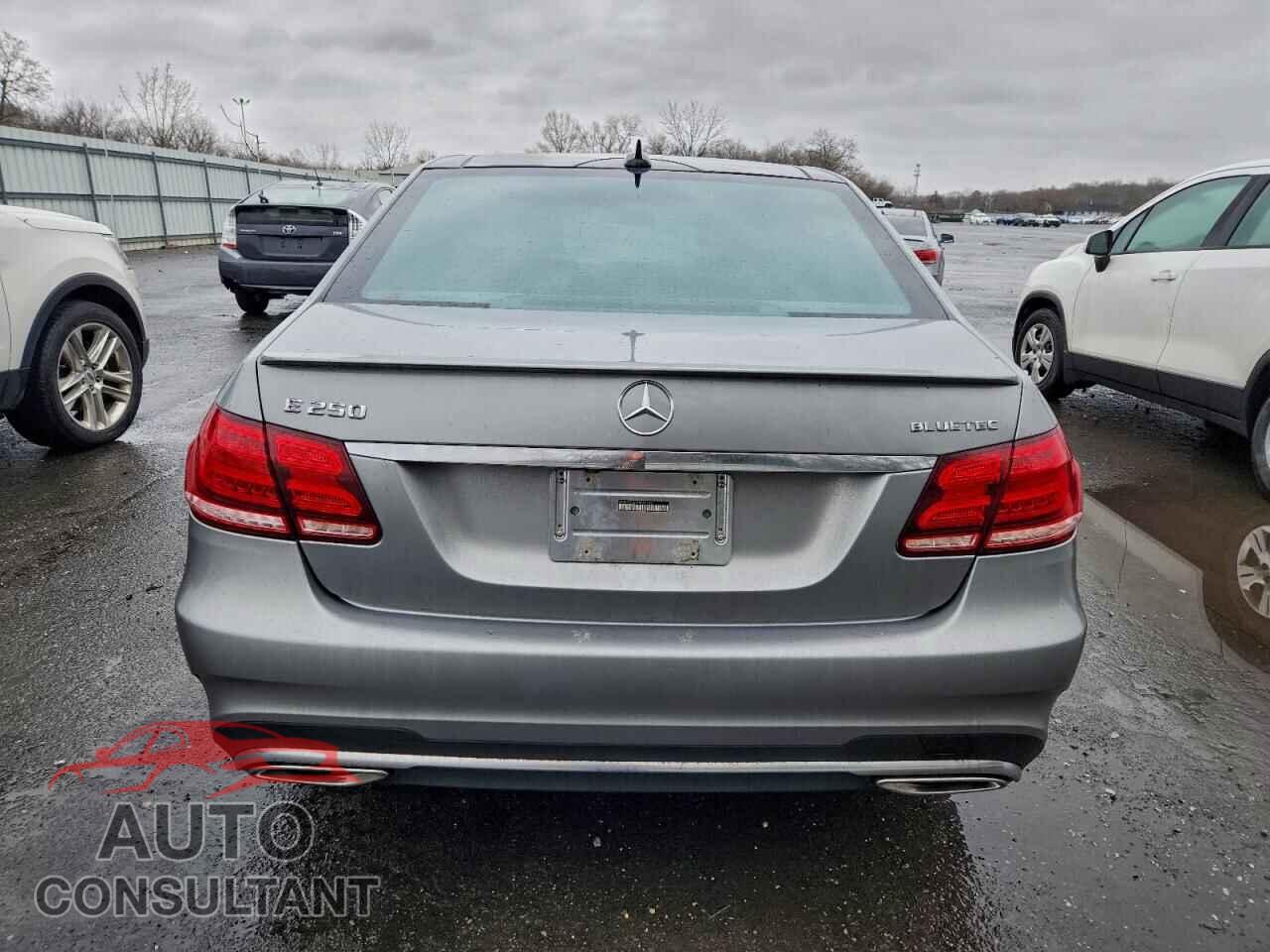 MERCEDES-BENZ E-CLASS 2015 - WDDHF9HB2FB151100
