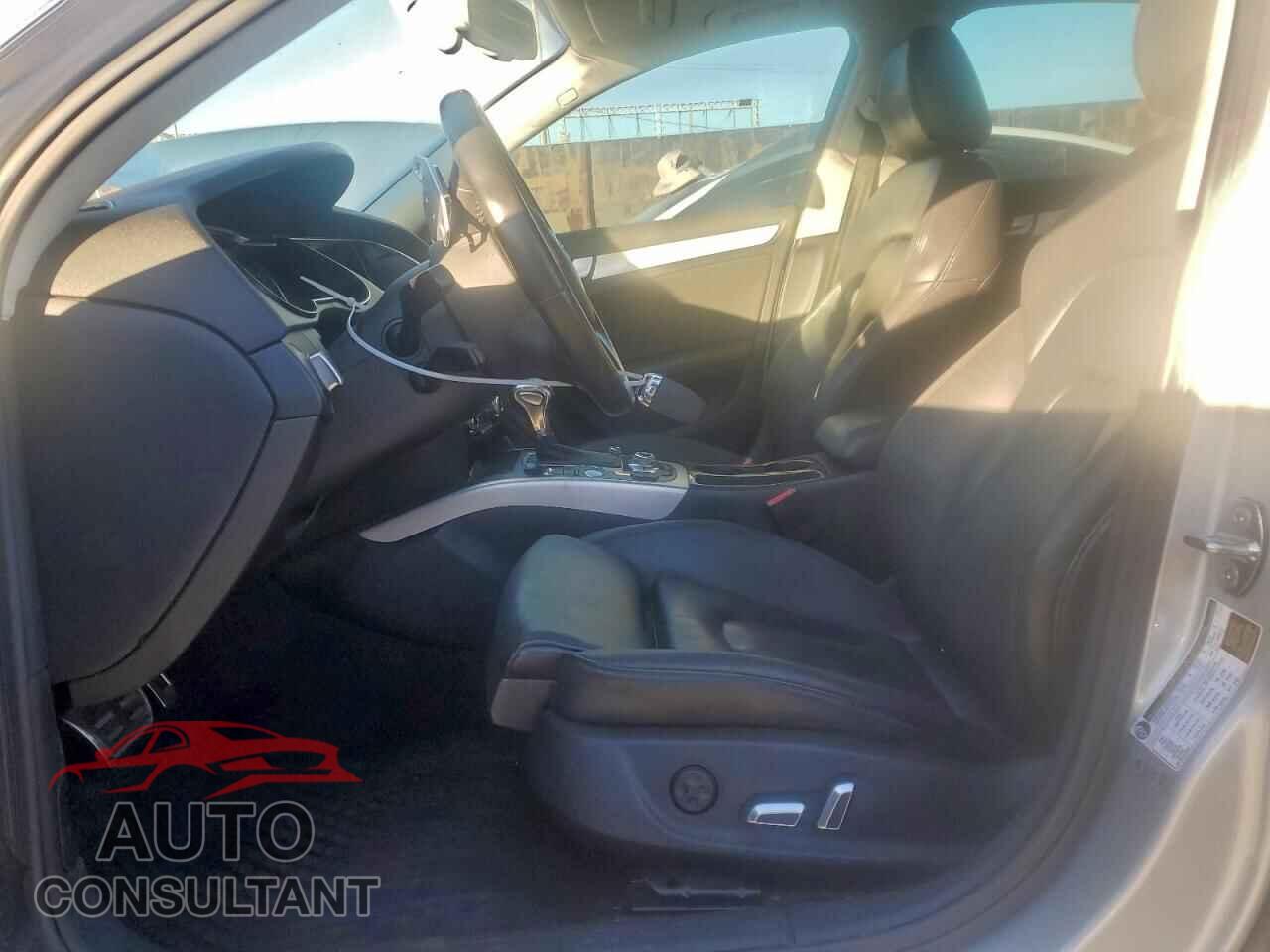 AUDI A4 2013 - WAUFFAFL2DN005688