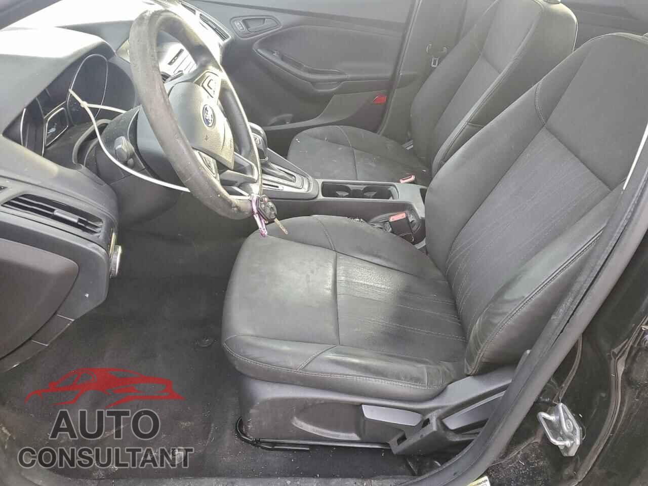FORD FOCUS 2016 - 1FADP3E25GL243858