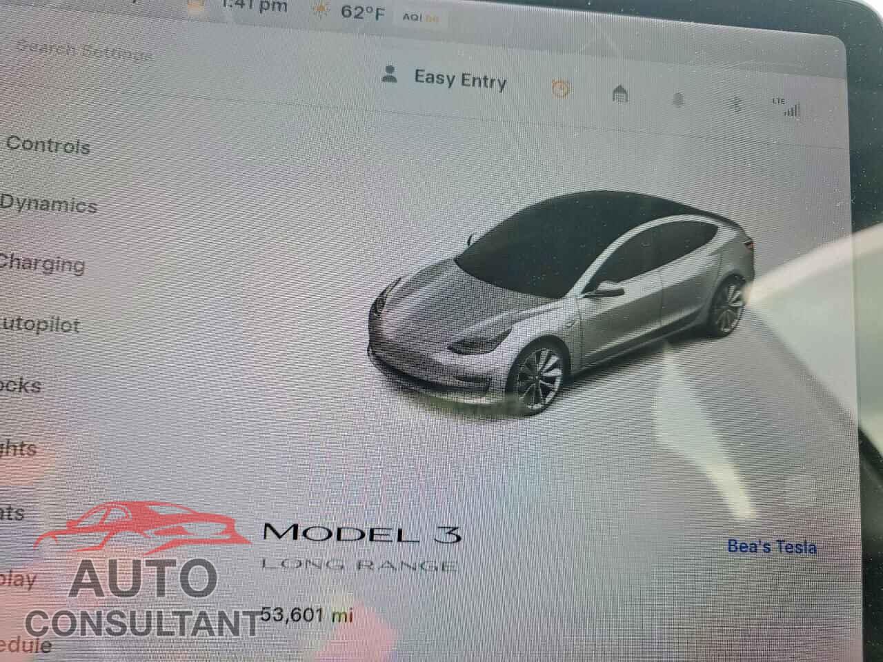 TESLA MODEL 3 2018 - 5YJ3E1EA9JF024404