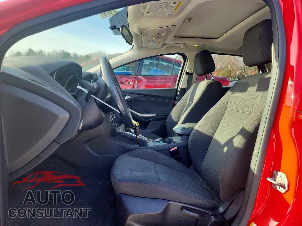 FORD FOCUS 2012 - 1FAHP3M25CL134068