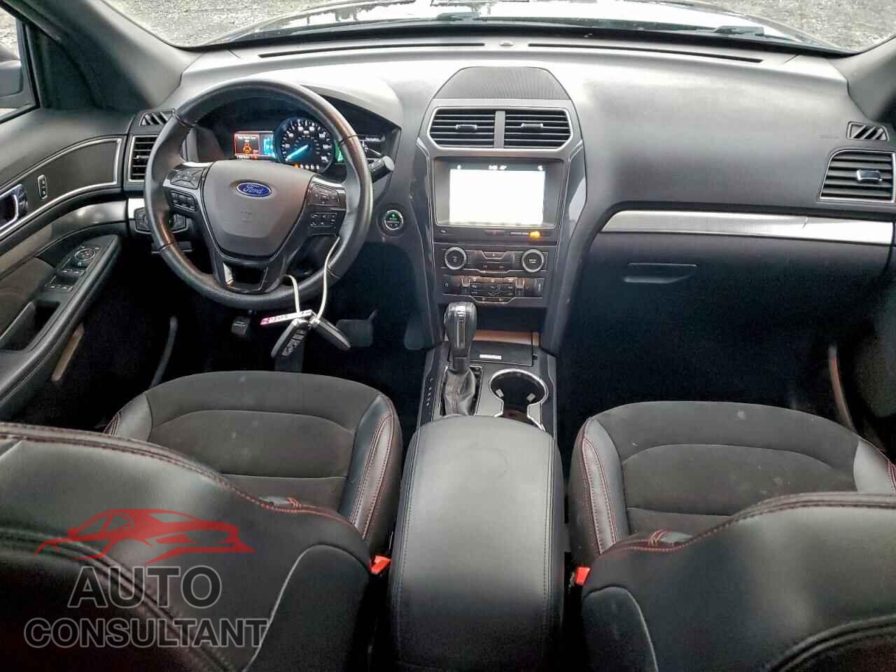 FORD EXPLORER 2018 - 1FM5K8D85JGB20542