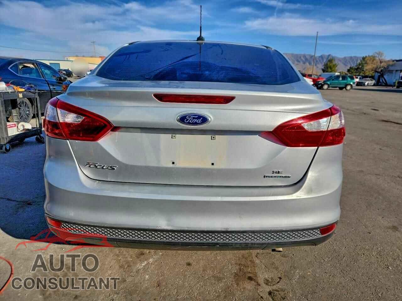FORD FOCUS 2013 - 1FADP3F28DL301505