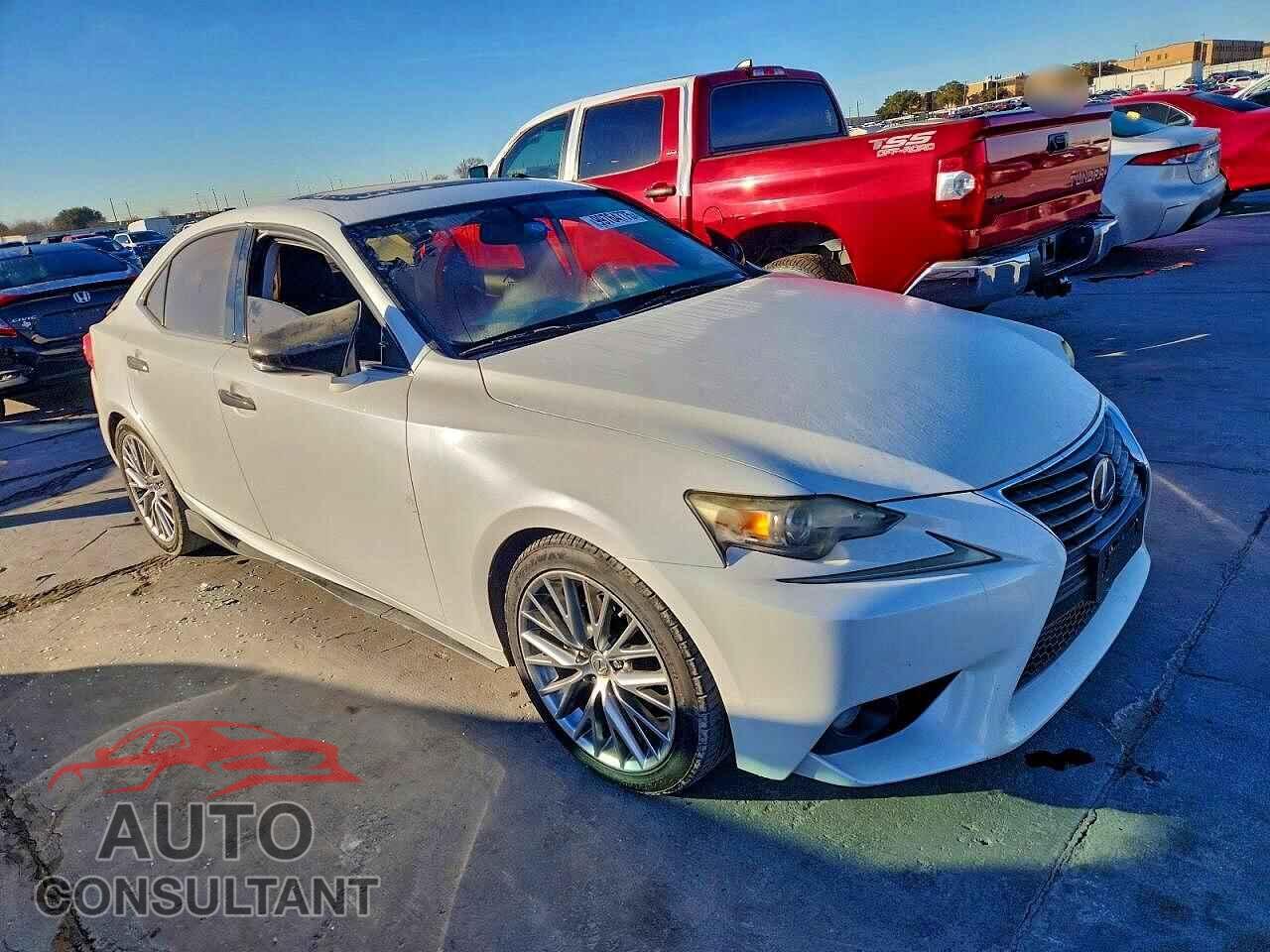 LEXUS IS 2014 - JTHBF1D27E5028184