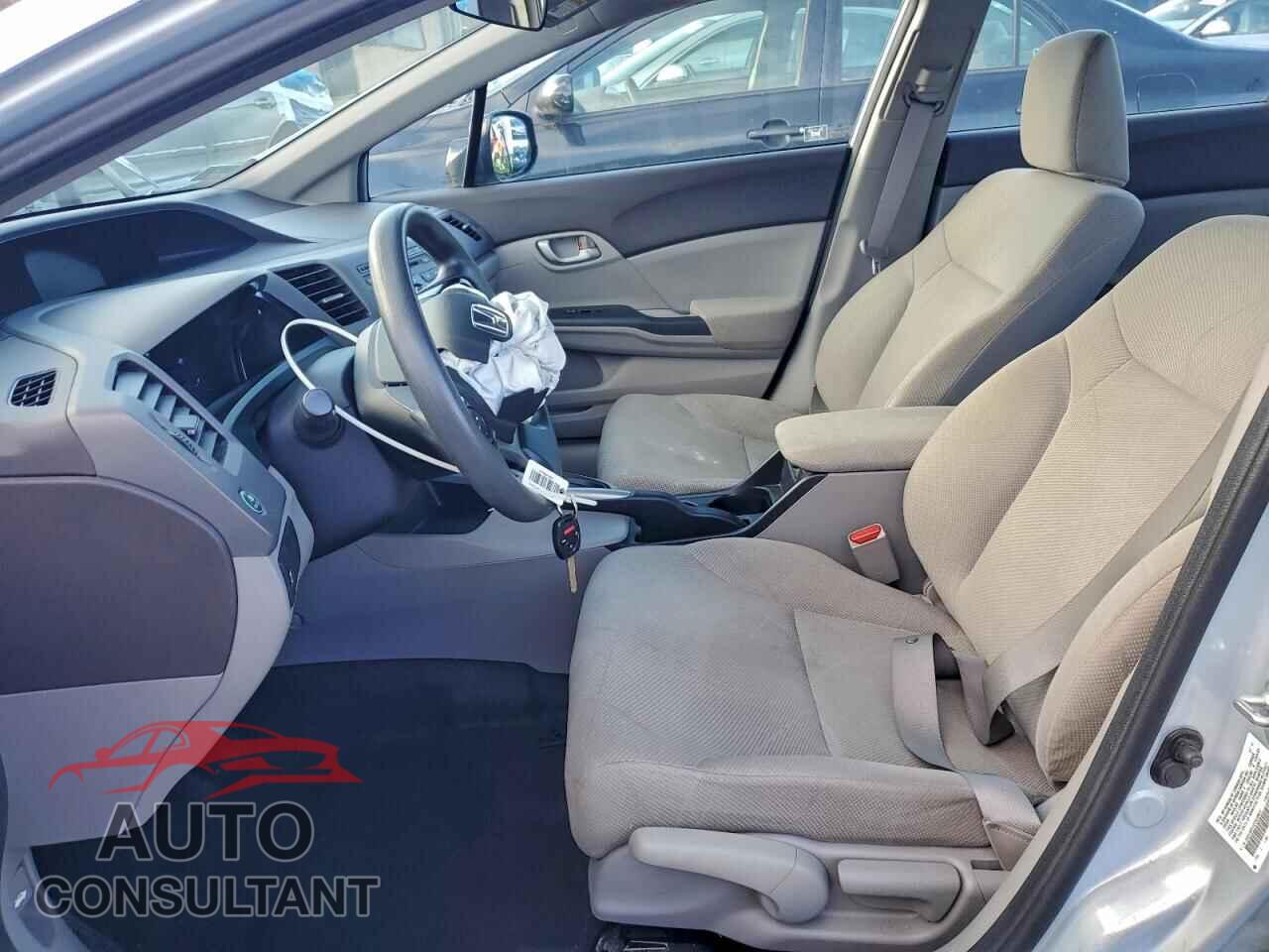 HONDA CIVIC 2012 - 2HGFB2F52CH540647