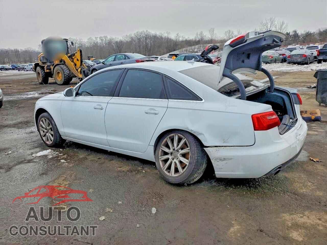 AUDI A6 2013 - WAUGFAFC4DN099528
