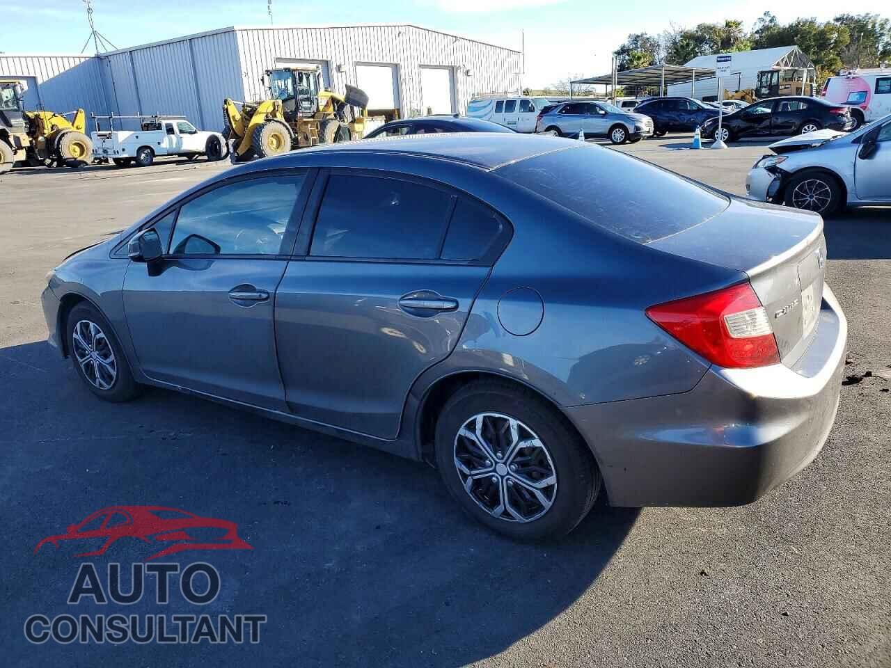 HONDA CIVIC 2012 - 2HGFB2F55CH320936