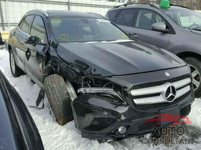 MERCEDES-BENZ GLK250 2016 - WDCTG4GB1GJ243421