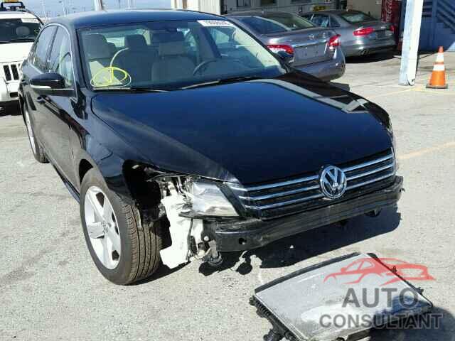 VOLKSWAGEN PASSAT 2015 - 1VWAT7A39FC100258