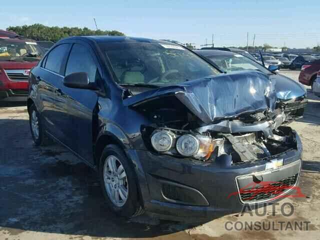 CHEVROLET SONIC 2015 - 1G1JC5SH4F4218366