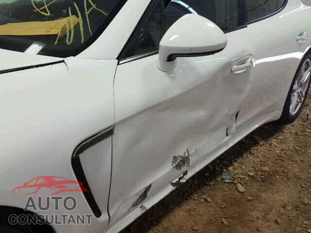 PORSCHE PANAMERA 2015 - WP0AA2A71FL005708