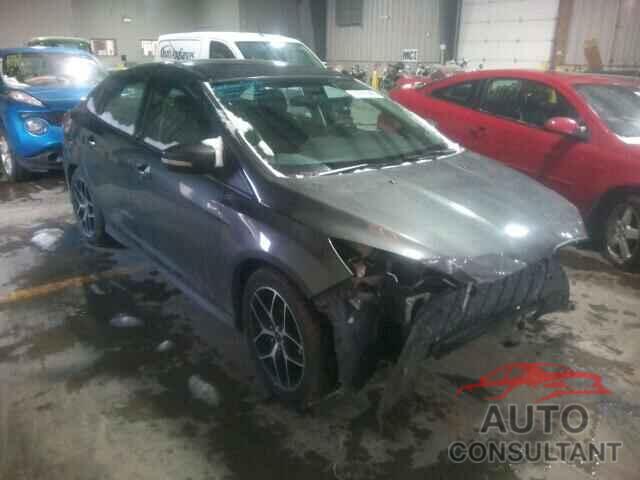 FORD FOCUS 2015 - 1FADP3F2XFL299081