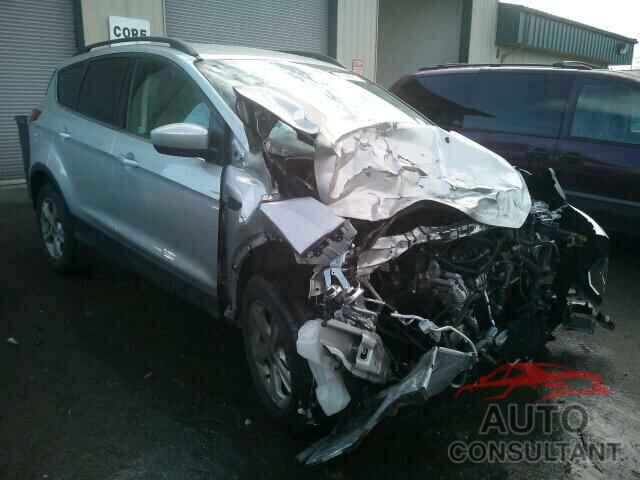 FORD ESCAPE 2015 - 1FMCU0GX5FUC05766