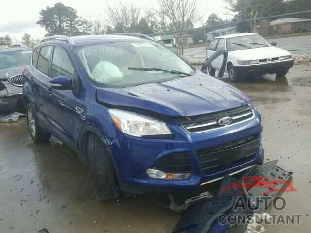 FORD ESCAPE 2015 - 1FMCU0J9XFUA68608