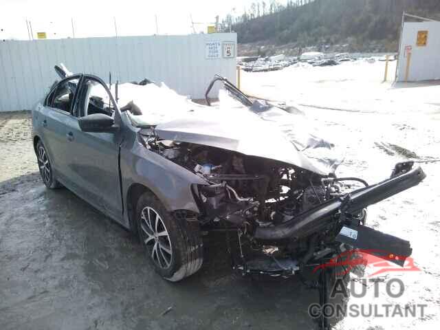 VOLKSWAGEN JETTA 2016 - 3VWD67AJ8GM239171