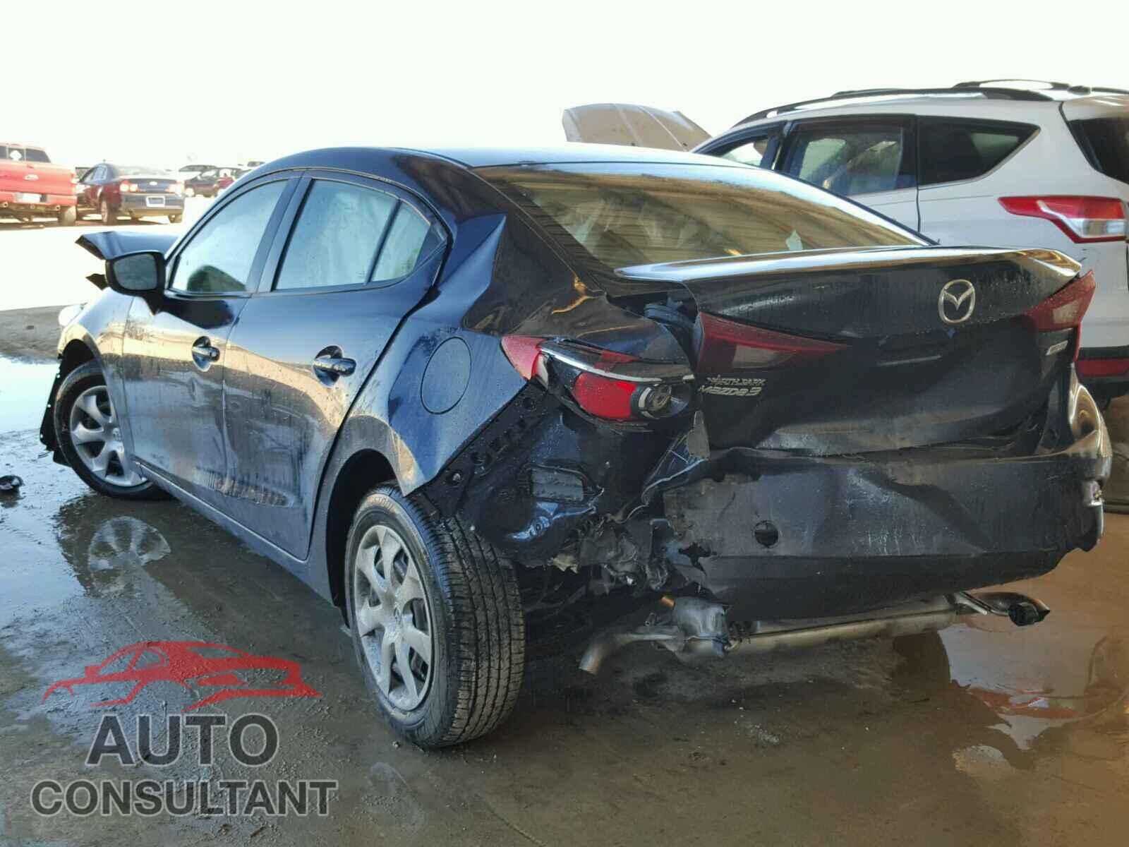 MAZDA 3 2017 - 3MZBN1U77HM136865