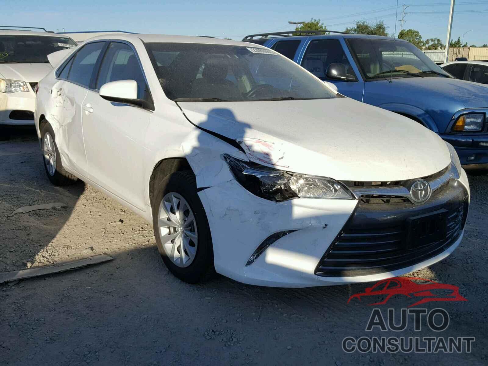 TOYOTA CAMRY 2016 - 4T4BF1FK4GR558766