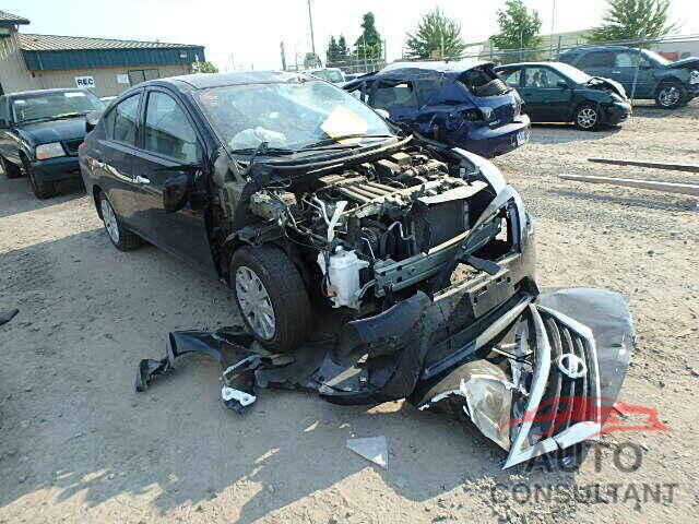 NISSAN VERSA 2015 - 3N1CN7AP2FL831520